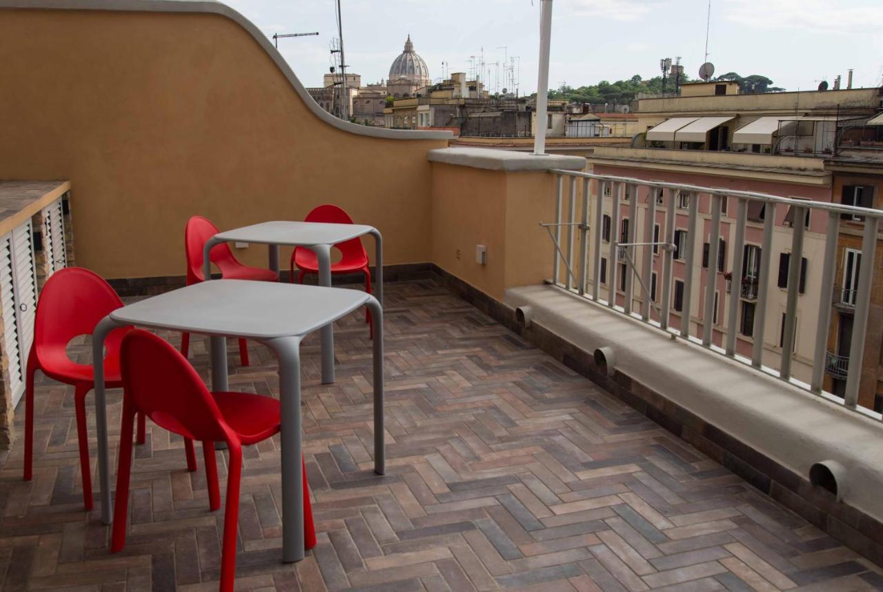 Terrazza Giuliana Rooftop Roma Ngoại thất bức ảnh