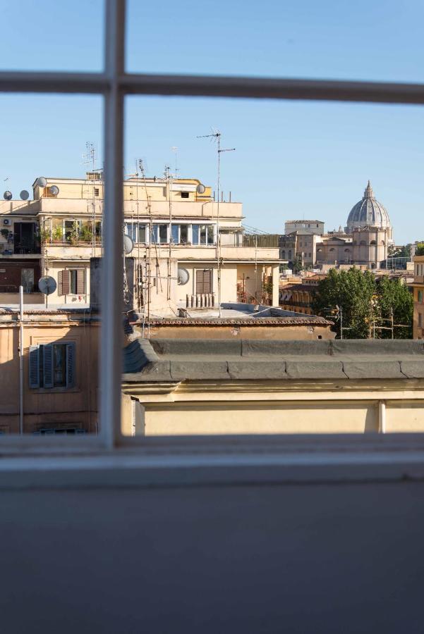 Terrazza Giuliana Rooftop Roma Ngoại thất bức ảnh